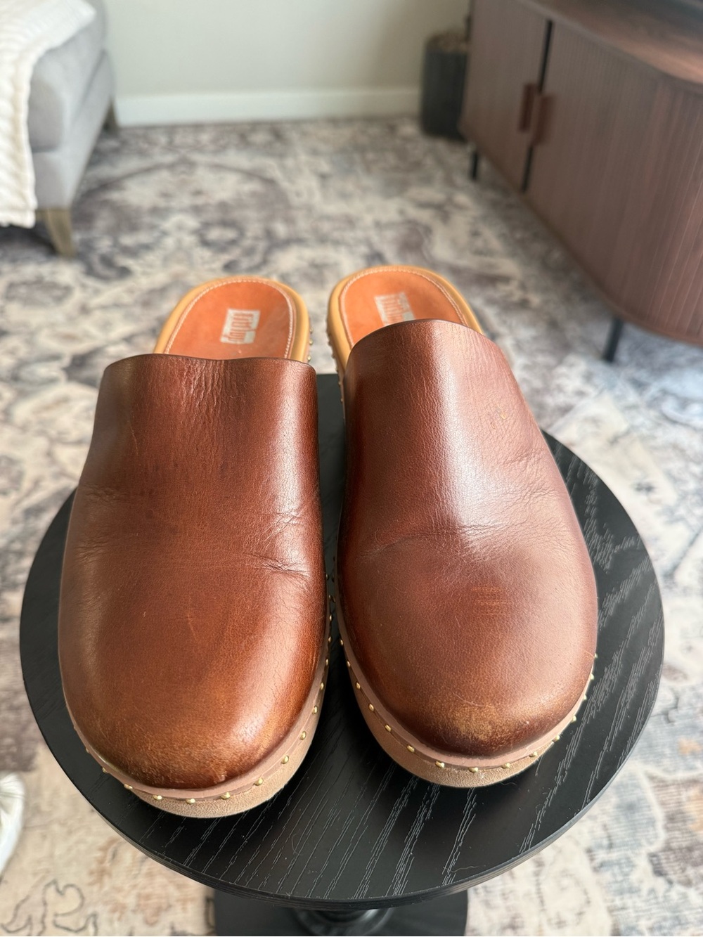 Fitflop Brown Leather Clogs - Classic Slip-On